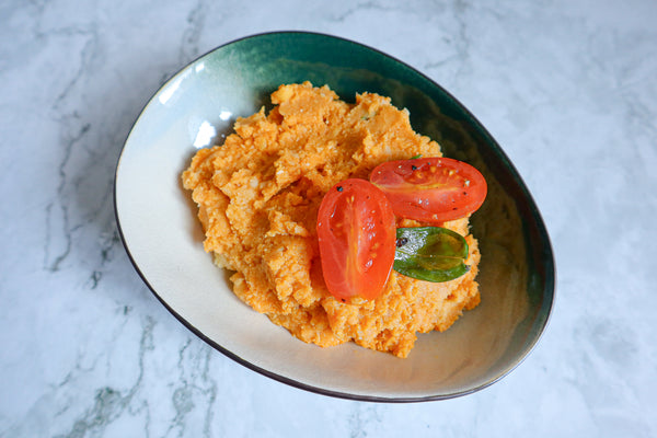 Protein-Dip mit Keim-Bohnen